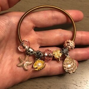 Elegant Gold Tone and Pink Stretchy Beach Theme Charm Bracelet